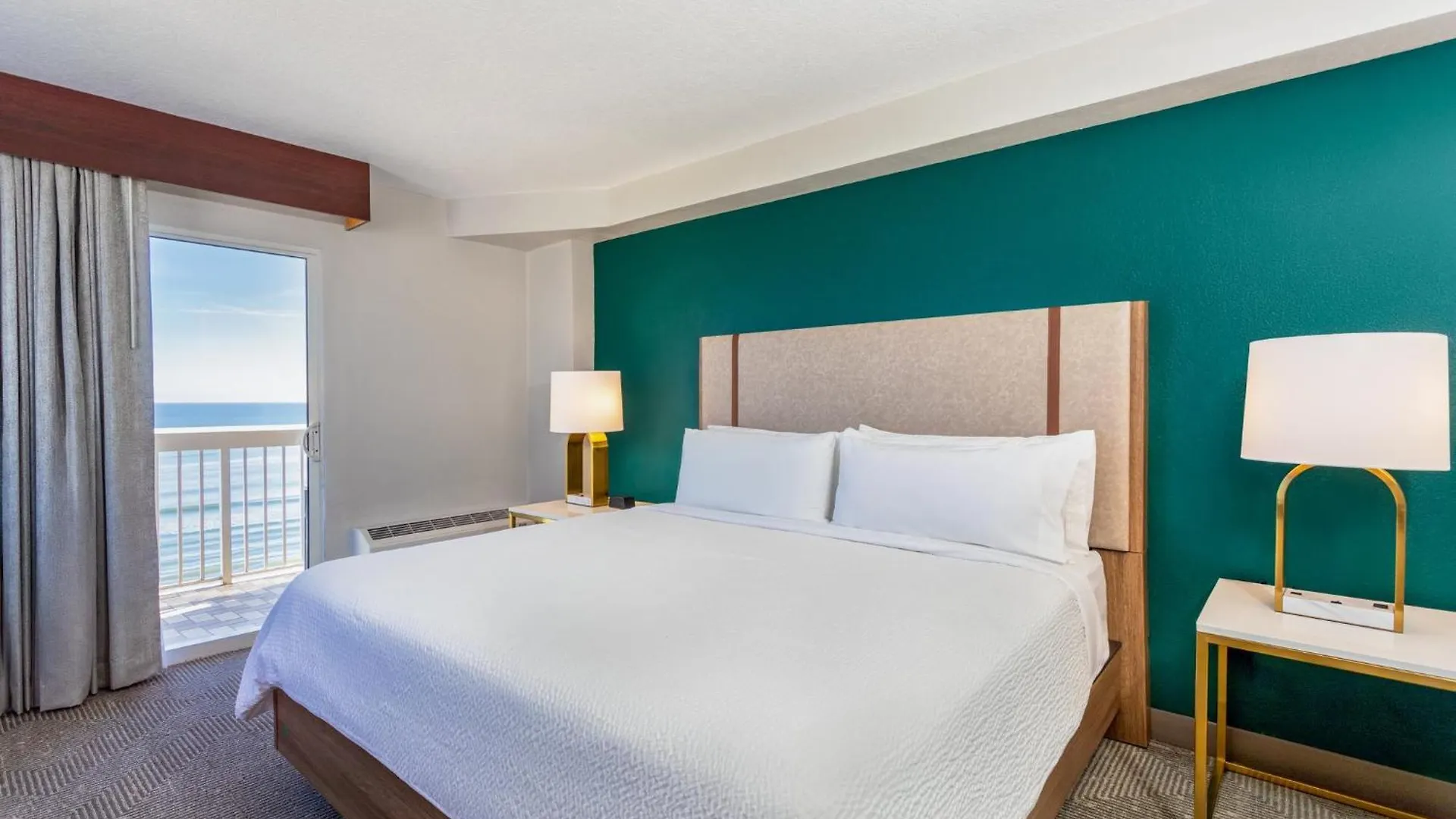 Holiday Inn Hotel & Suites Daytona Beach On The Ocean By Ihg Resort