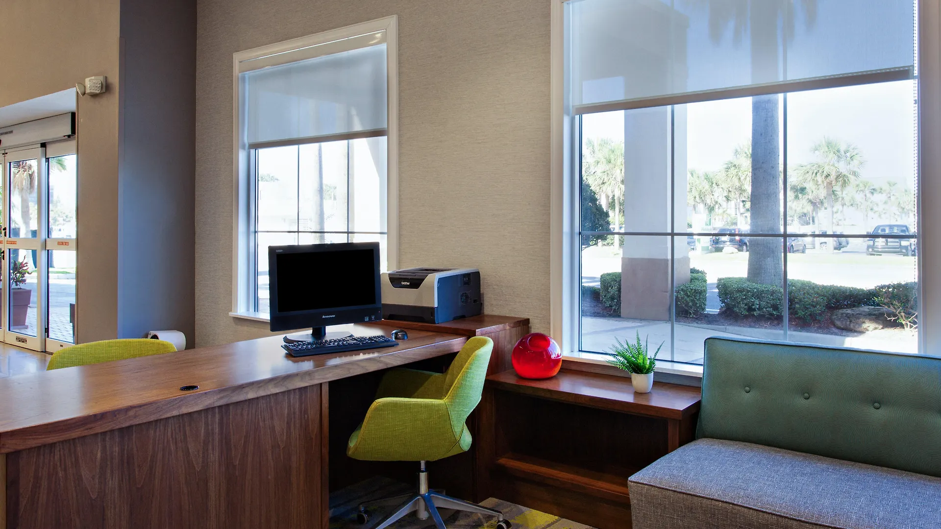 Holiday Inn Hotel & Suites Daytona Beach On The Ocean By Ihg Resort